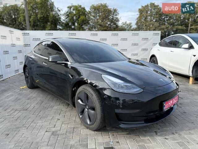 Черный Тесла Модель 3, объемом двигателя 0 л и пробегом 163 тыс. км за 13300 $, фото 1 на Automoto.ua