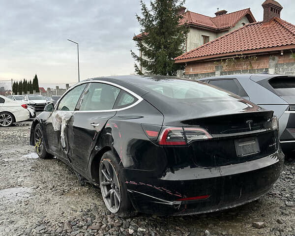 Черный Тесла Модель 3, объемом двигателя 0 л и пробегом 141 тыс. км за 9500 $, фото 1 на Automoto.ua
