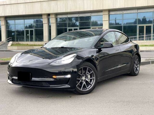 Чорний Тесла Модель 3, об'ємом двигуна 0 л та пробігом 81 тис. км за 13900 $, фото 1 на Automoto.ua