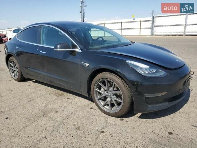 Чорний Тесла Модель 3, об'ємом двигуна 0 л та пробігом 155 тис. км за 12999 $, фото 1 на Automoto.ua