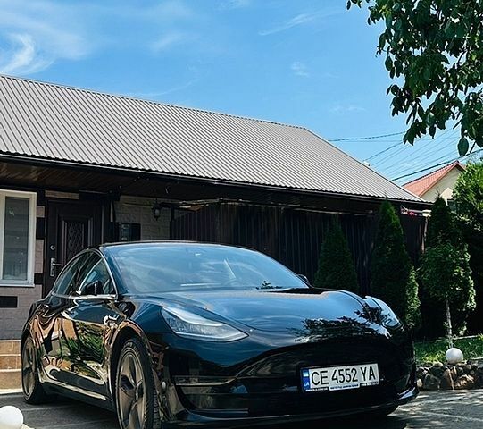 Черный Тесла Модель 3, объемом двигателя 0 л и пробегом 143 тыс. км за 17700 $, фото 1 на Automoto.ua