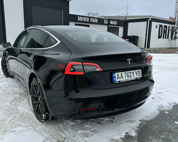 Чорний Тесла Модель 3, об'ємом двигуна 0 л та пробігом 74 тис. км за 19200 $, фото 1 на Automoto.ua