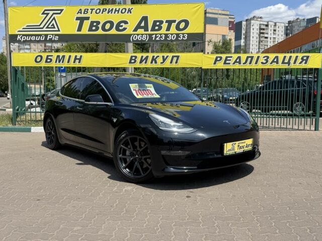 Черный Тесла Модель 3, объемом двигателя 0 л и пробегом 160 тыс. км за 21300 $, фото 1 на Automoto.ua