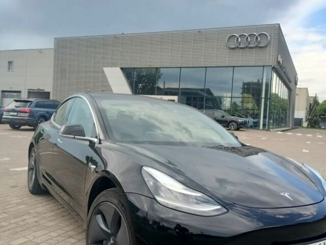Черный Тесла Модель 3, объемом двигателя 0 л и пробегом 205 тыс. км за 14200 $, фото 1 на Automoto.ua