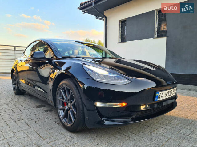 Чорний Тесла Модель 3, об'ємом двигуна 0 л та пробігом 126 тис. км за 16900 $, фото 1 на Automoto.ua