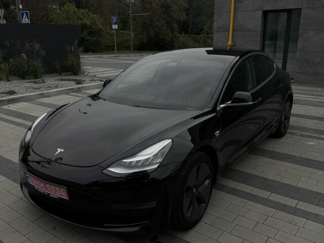 Тесла Модель 3 2019 у Луцьку на Automoto.ua Чорний Тесла Модель 3, об'ємом двигуна 1 л та пробігом 255 тис. км за 13800 $, фото 1 на Automoto.ua