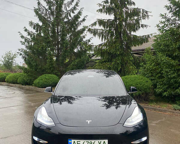 Чорний Тесла Модель 3, об'ємом двигуна 0 л та пробігом 24 тис. км за 17500 $, фото 1 на Automoto.ua