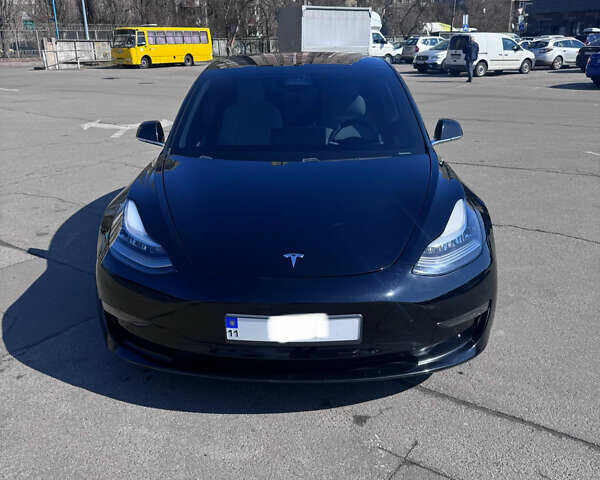 Черный Тесла Модель 3, объемом двигателя 0 л и пробегом 106 тыс. км за 19500 $, фото 1 на Automoto.ua