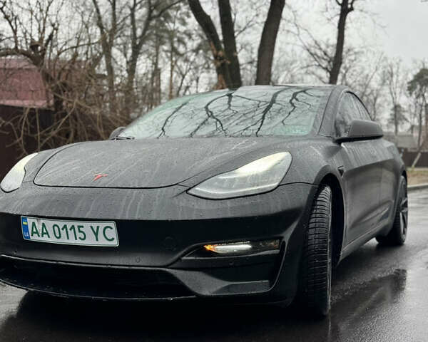 Чорний Тесла Модель 3, об'ємом двигуна 0 л та пробігом 90 тис. км за 22000 $, фото 1 на Automoto.ua
