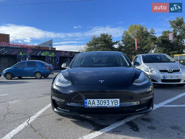 Чорний Тесла Модель 3, об'ємом двигуна 0 л та пробігом 68 тис. км за 17000 $, фото 1 на Automoto.ua