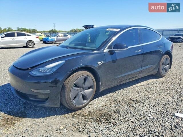 Чорний Тесла Модель 3, об'ємом двигуна 0 л та пробігом 92 тис. км за 4000 $, фото 1 на Automoto.ua