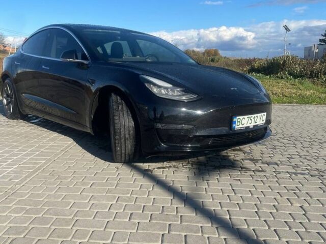Чорний Тесла Модель 3, об'ємом двигуна 0 л та пробігом 180 тис. км за 17300 $, фото 1 на Automoto.ua