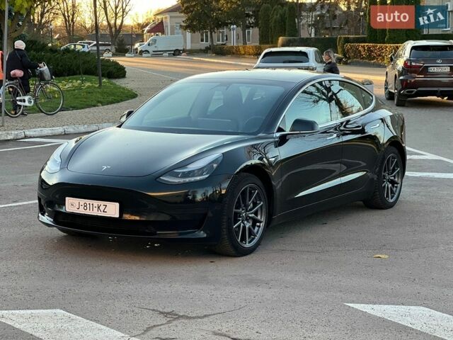 Чорний Тесла Модель 3, об'ємом двигуна 0 л та пробігом 250 тис. км за 16500 $, фото 1 на Automoto.ua
