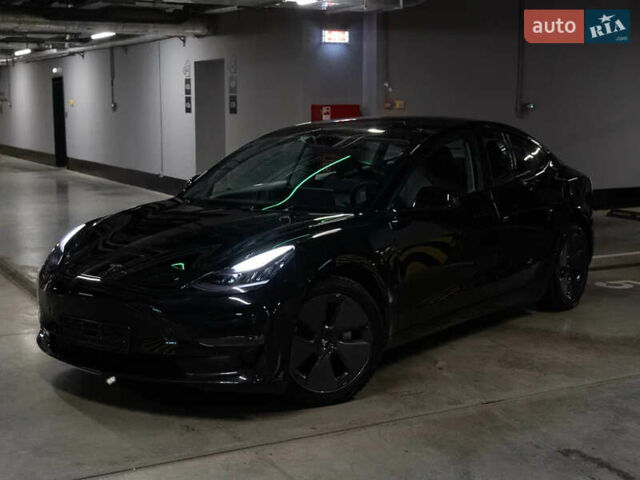 Тесла Модель 3 2020 у Одесі на Automoto.ua Чорний Тесла Модель 3, об'ємом двигуна 0 л та пробігом 134 тис. км за 13000 $, фото 1 на Automoto.ua