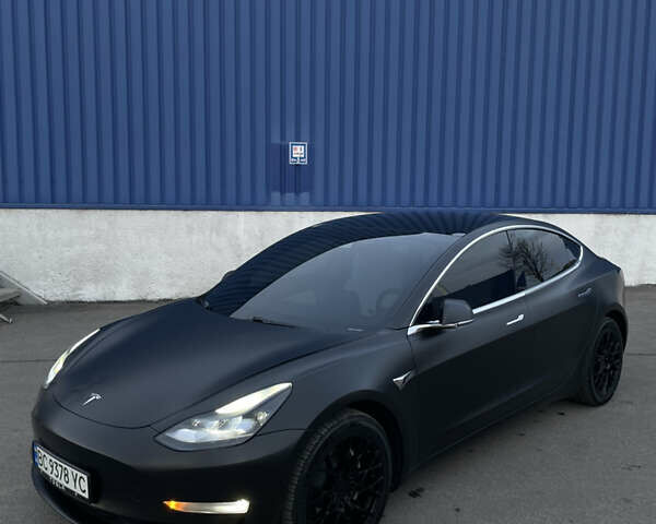 Чорний Тесла Модель 3, об'ємом двигуна 0 л та пробігом 103 тис. км за 19000 $, фото 1 на Automoto.ua