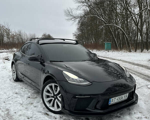 Чорний Тесла Модель 3, об'ємом двигуна 0 л та пробігом 78 тис. км за 16500 $, фото 1 на Automoto.ua