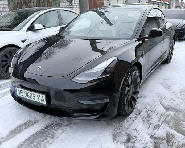 Черный Тесла Модель 3, объемом двигателя 0 л и пробегом 124 тыс. км за 18200 $, фото 1 на Automoto.ua
