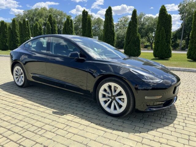 Черный Тесла Модель 3, объемом двигателя 0 л и пробегом 25 тыс. км за 24000 $, фото 1 на Automoto.ua