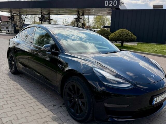 Черный Тесла Модель 3, объемом двигателя 0 л и пробегом 68 тыс. км за 15500 $, фото 1 на Automoto.ua