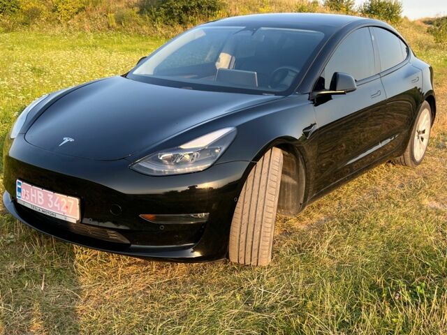 Черный Тесла Модель 3, объемом двигателя 0 л и пробегом 190 тыс. км за 18900 $, фото 1 на Automoto.ua