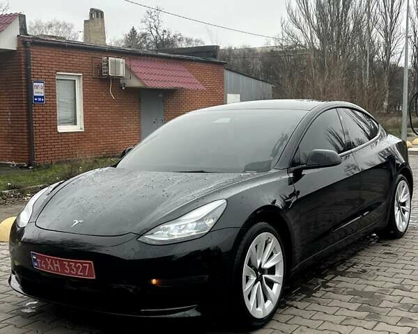 Чорний Тесла Модель 3, об'ємом двигуна 0 л та пробігом 185 тис. км за 13500 $, фото 1 на Automoto.ua