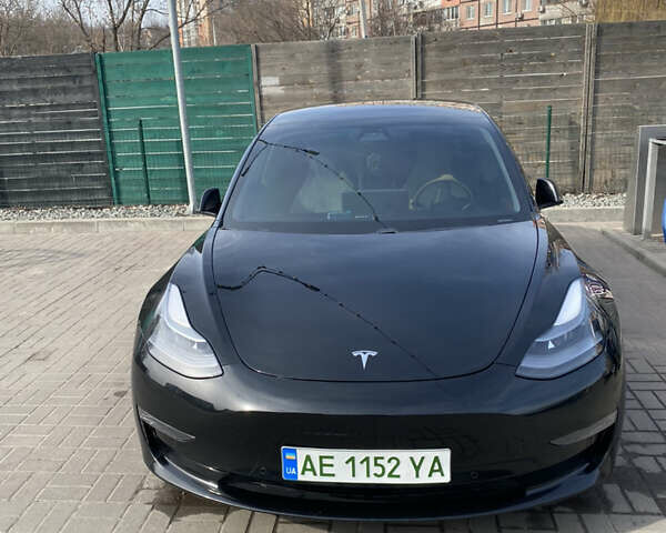 Чорний Тесла Модель 3, об'ємом двигуна 0 л та пробігом 76 тис. км за 27000 $, фото 1 на Automoto.ua