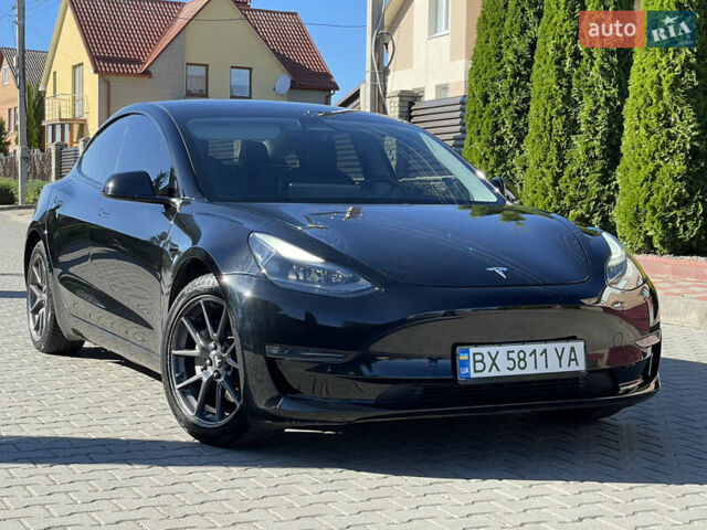 Черный Тесла Модель 3, объемом двигателя 0 л и пробегом 68 тыс. км за 22300 $, фото 1 на Automoto.ua