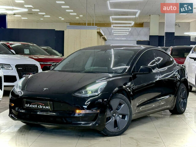 Чорний Тесла Модель 3, об'ємом двигуна 0 л та пробігом 117 тис. км за 17899 $, фото 1 на Automoto.ua