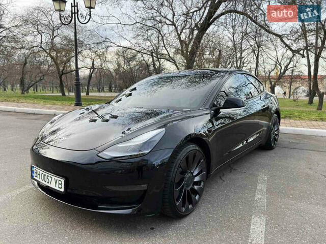 Чорний Тесла Модель 3, об'ємом двигуна 0 л та пробігом 19 тис. км за 23500 $, фото 1 на Automoto.ua