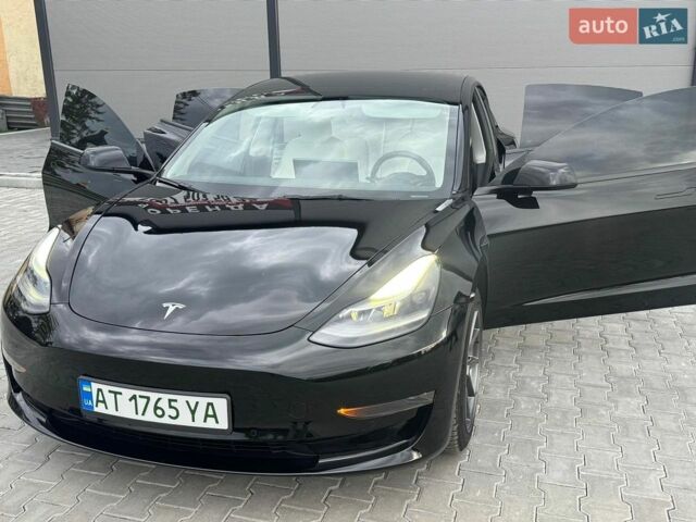 Чорний Тесла Модель 3, об'ємом двигуна 0 л та пробігом 68 тис. км за 18000 $, фото 1 на Automoto.ua