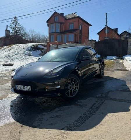 Черный Тесла Модель 3, объемом двигателя 0 л и пробегом 72 тыс. км за 23500 $, фото 1 на Automoto.ua