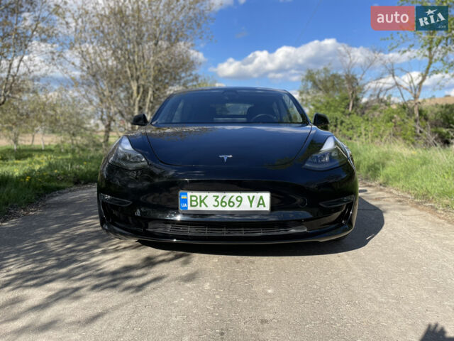 Черный Тесла Модель 3, объемом двигателя 0 л и пробегом 44 тыс. км за 22500 $, фото 1 на Automoto.ua