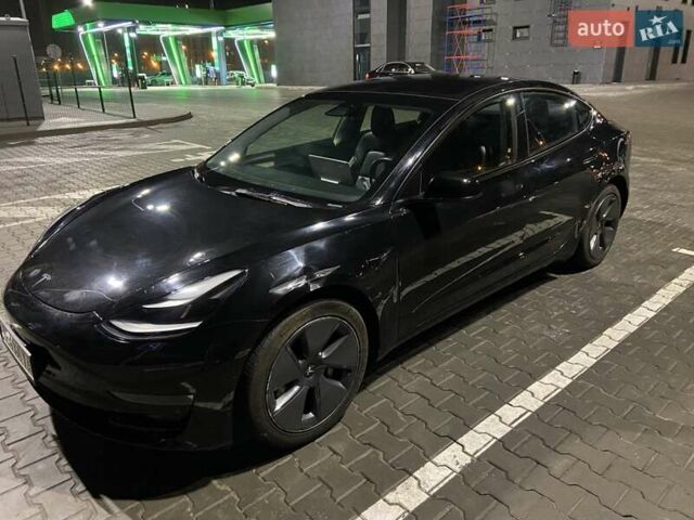 Черный Тесла Модель 3, объемом двигателя 0 л и пробегом 102 тыс. км за 16000 $, фото 1 на Automoto.ua