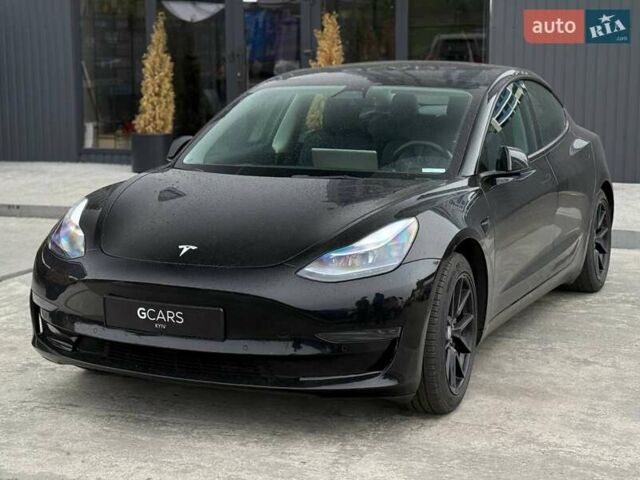 Тесла Модель 3 2021 у Києві на Automoto.ua Чорний Тесла Модель 3, об'ємом двигуна 0 л та пробігом 159 тис. км за 17800 $, фото 1 на Automoto.ua