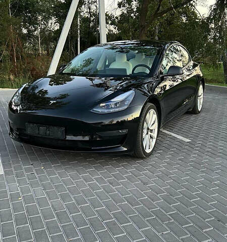 Чорний Тесла Модель 3, об'ємом двигуна 0 л та пробігом 126 тис. км за 23999 $, фото 1 на Automoto.ua