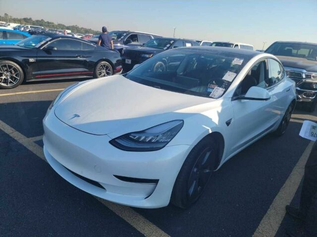 Чорний Тесла Модель 3, об'ємом двигуна 1 л та пробігом 12 тис. км за 4500 $, фото 1 на Automoto.ua