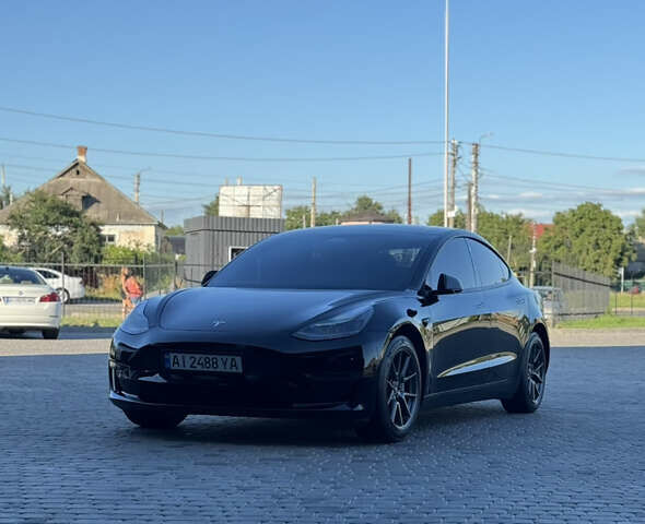 Чорний Тесла Модель 3, об'ємом двигуна 0 л та пробігом 49 тис. км за 25500 $, фото 1 на Automoto.ua