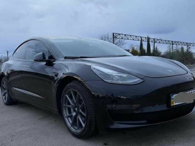 Чорний Тесла Модель 3, об'ємом двигуна 0 л та пробігом 45 тис. км за 11300 $, фото 1 на Automoto.ua