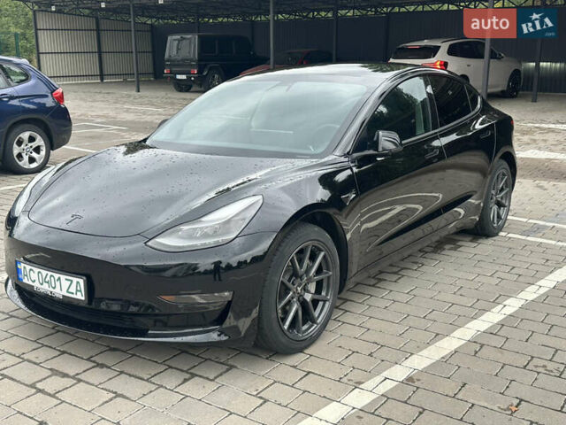 Чорний Тесла Модель 3, об'ємом двигуна 0 л та пробігом 84 тис. км за 22300 $, фото 1 на Automoto.ua