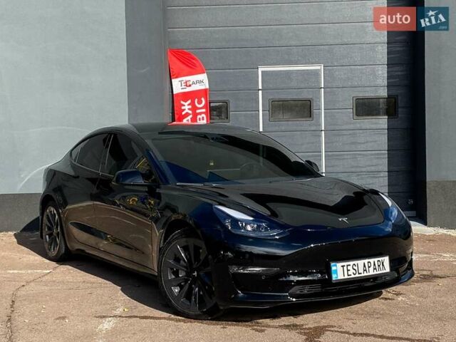 Тесла Модель 3 2022 у Києві на Automoto.ua Чорний Тесла Модель 3, об'ємом двигуна 0 л та пробігом 44 тис. км за 25500 $, фото 1 на Automoto.ua