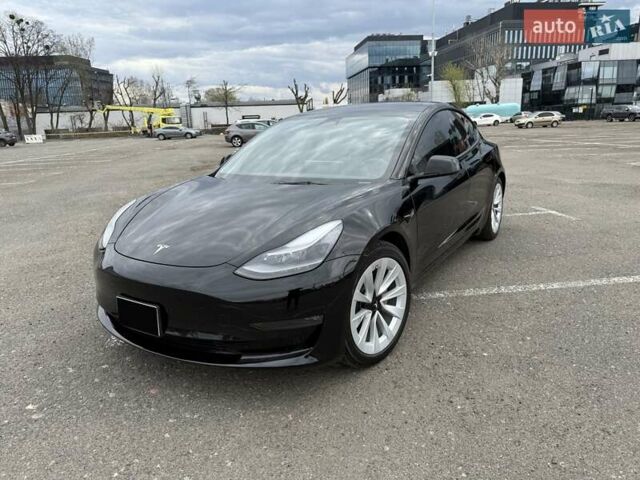 Черный Тесла Модель 3, объемом двигателя 0 л и пробегом 30 тыс. км за 28000 $, фото 1 на Automoto.ua