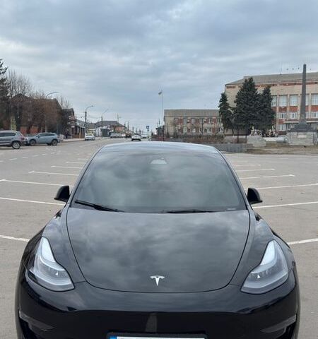 Черный Тесла Модель 3, объемом двигателя 0 л и пробегом 56 тыс. км за 20900 $, фото 1 на Automoto.ua