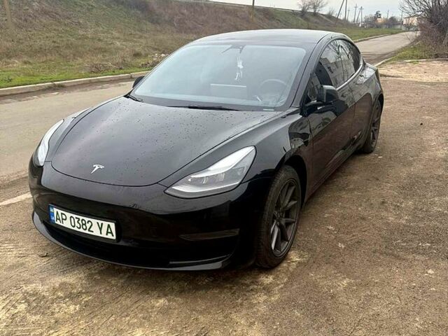 Чорний Тесла Модель 3, об'ємом двигуна 0 л та пробігом 80 тис. км за 20500 $, фото 1 на Automoto.ua