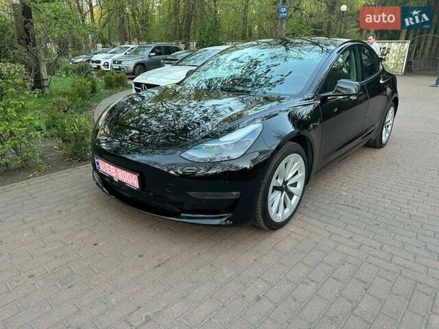 Черный Тесла Модель 3, объемом двигателя 0 л и пробегом 29 тыс. км за 28000 $, фото 1 на Automoto.ua