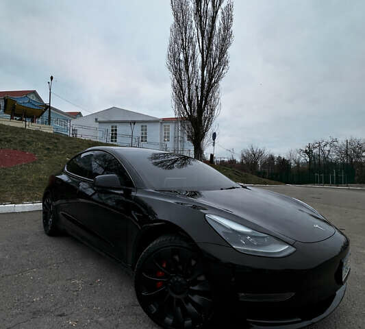 Черный Тесла Модель 3, объемом двигателя 0 л и пробегом 43 тыс. км за 27800 $, фото 1 на Automoto.ua