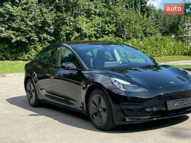 Чорний Тесла Модель 3, об'ємом двигуна 0 л та пробігом 117 тис. км за 16100 $, фото 1 на Automoto.ua