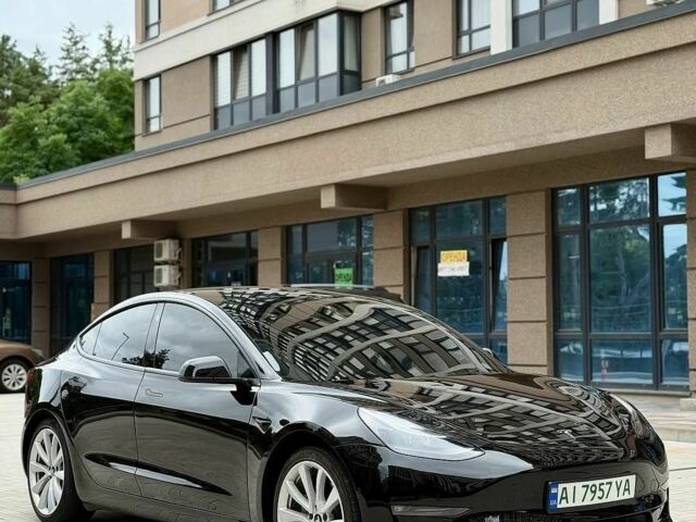 Чорний Тесла Модель 3, об'ємом двигуна 0 л та пробігом 48 тис. км за 18900 $, фото 1 на Automoto.ua