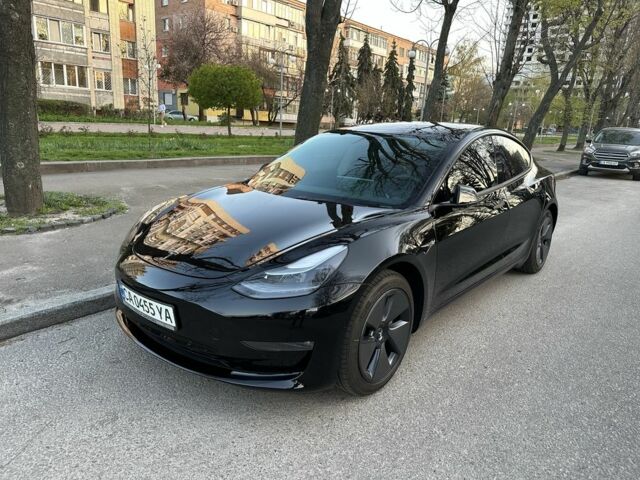 Черный Тесла Модель 3, объемом двигателя 0 л и пробегом 42 тыс. км за 21000 $, фото 1 на Automoto.ua