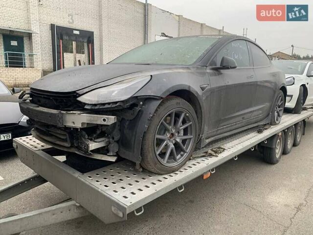 Черный Тесла Модель 3, объемом двигателя 0 л и пробегом 78 тыс. км за 17000 $, фото 1 на Automoto.ua