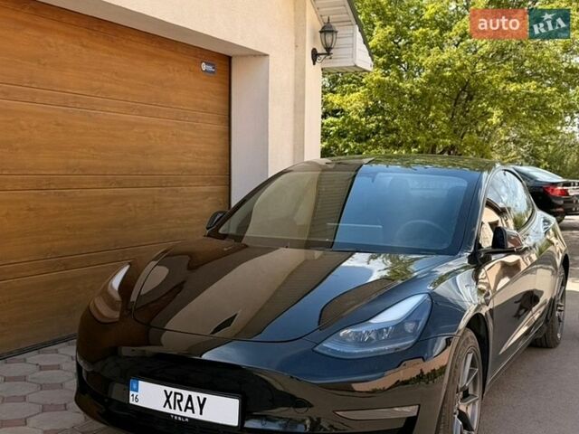 Черный Тесла Модель 3, объемом двигателя 0 л и пробегом 54 тыс. км за 21400 $, фото 1 на Automoto.ua